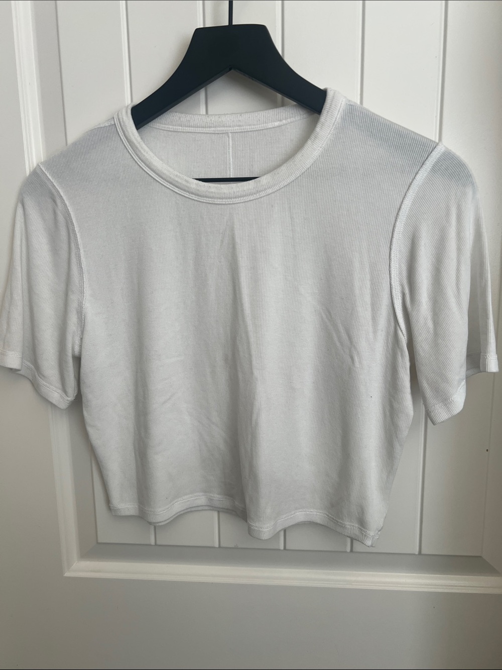 lululemon athletica White Short-Sleeve Crop Tee